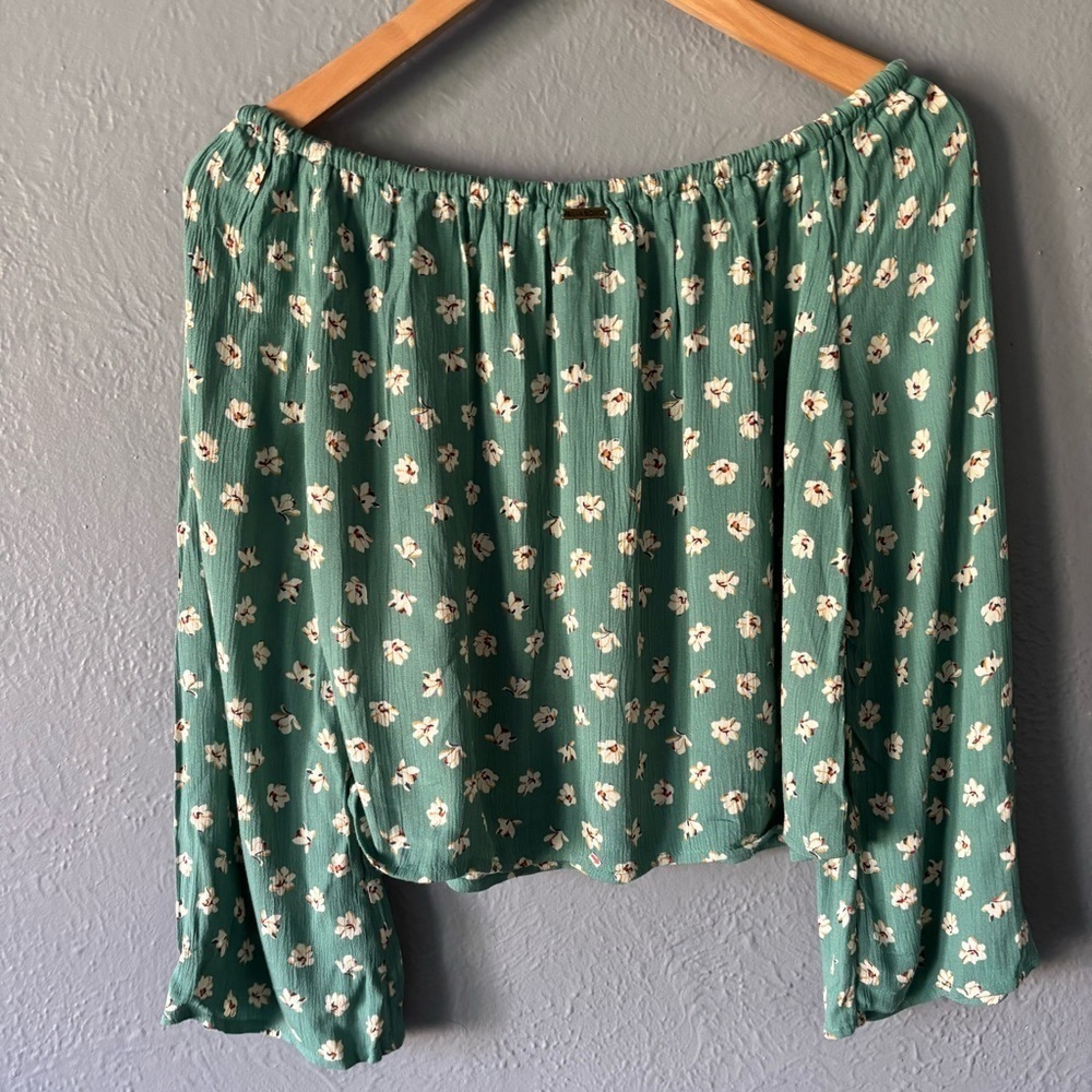Billabong | Bell Sleeve Off-Shoulder Floral Top | M | Green - Picture 4 of 11